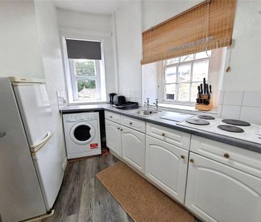 2 bedroom apartment to rent - Photo 6