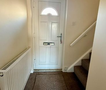 2 bedroom House To Let - Photo 1