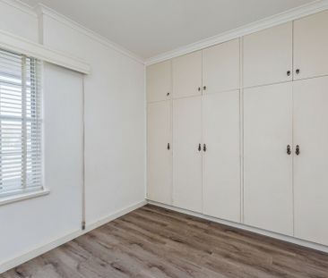 Low maintenance living between the Sea and the City! - Photo 2