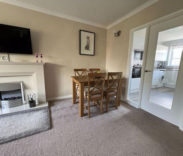 2 bedroom property to rent - Photo 2