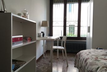 Via Domenico Turazza, Padova, Veneto 35128