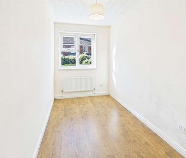 Riddell Court, Sheader Drive, Salford, M5 - Photo 4