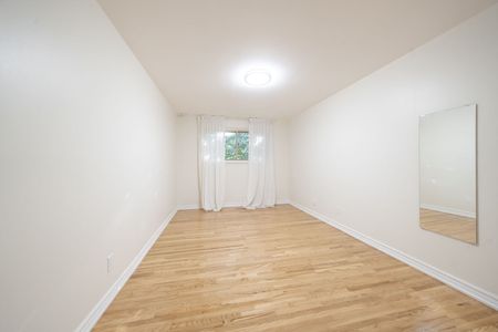 For Lease - 98 Tanjoe Crescent, Toronto, Ontario - Photo 4