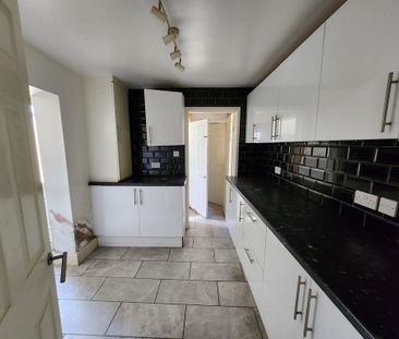 3 bedroom house share to rent - Photo 4