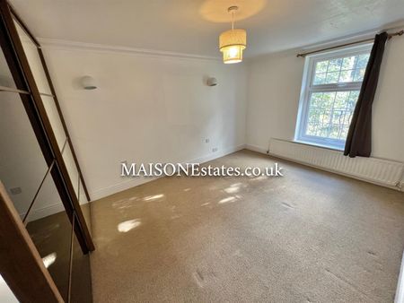 Dereham Court, LEAMINGTON SPA, CV32 - Photo 5