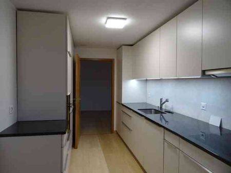 4.5 Zimmer, 115 m², 2. Stock - Photo 3