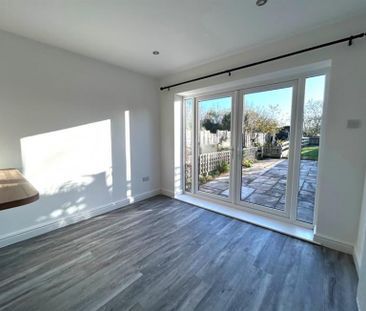 2 Bedroom Terraced To Let - Photo 1