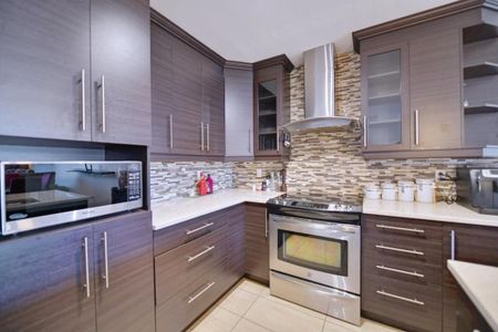 Appartement à louer - Laval (Chomedey) (Carrefour Saint-Martin) - Photo 4