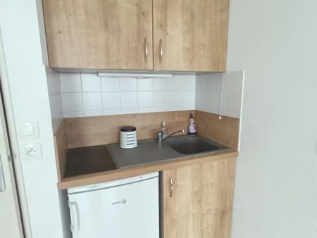 Location Appartement 1 pièces 31 m2 à Saint-Sébastien-sur-Loire - Photo 5