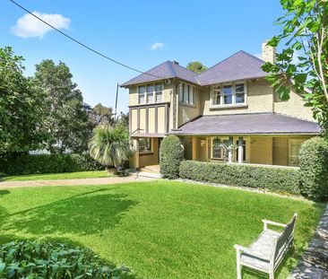 42 Shirley Road, Wollstonecraft NSW 2065 - House For Rent | Domain - Photo 1