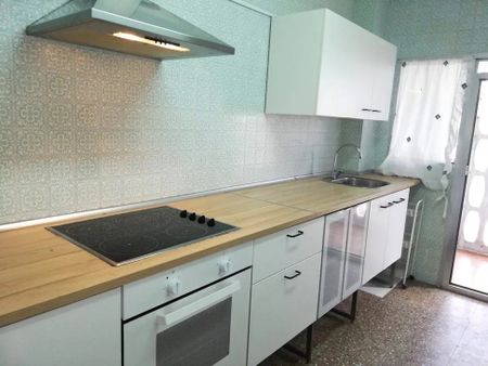 Carrer del Clariano, Valencia, Valencian Community 46021 - Photo 5