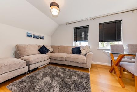 2 bedroom apartment to rent - Photo 2