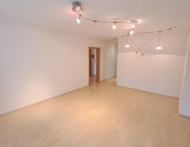 Schöne 3ZKB mit Balkon - Foto 1