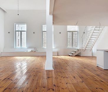 Loft te huur in Brussel voor € 2.727 met 3 slaapkamers - Photo 2