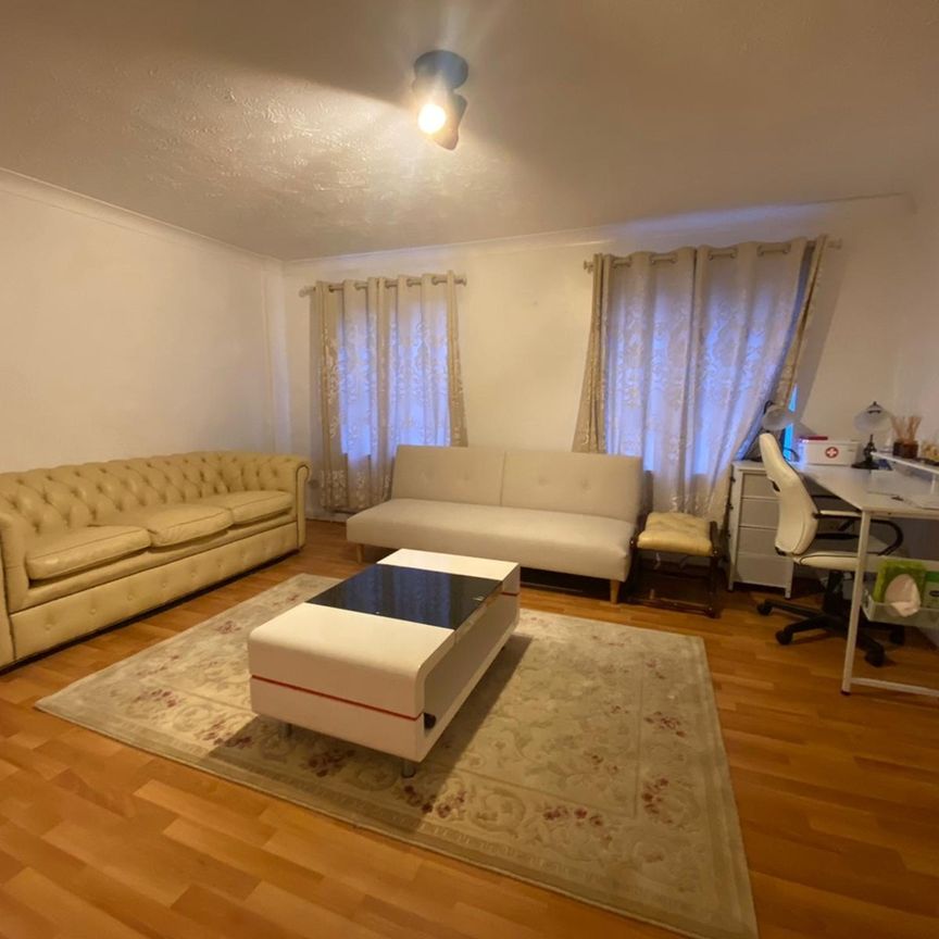 2 Bed Maisonette, Seymour Gardens, SE4 - Photo 1