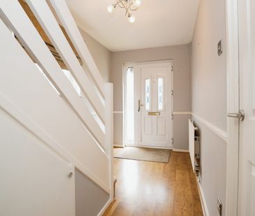 Guenever Close, Thornhill, Cardiff, CF14 - Photo 3
