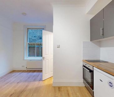 Studio to rent - Photo 6