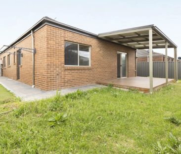 A Welcoming Home Designed for Everyday Living - Photo 6