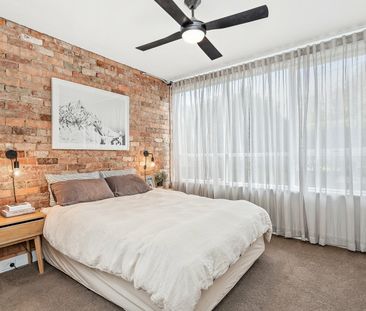 Register To View // Living the sophisticated, modern dream in the h... - Photo 1