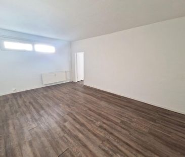 Nicht ganz perfekt - die etwas andere Wohnung sucht Ihren neuen Mieter - Foto 1