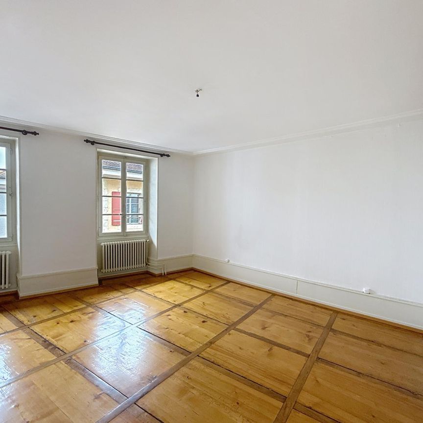 5.5 Zimmer, 200 m², 2. Stock - Photo 1