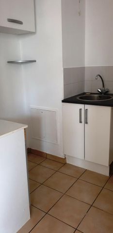 2 PIECES BALCON ET PARKING - Photo 3