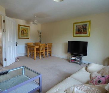 Student Property, Baxendale Road, PO19 - Photo 5