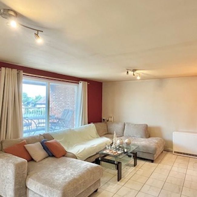 Appartement te huur in Waarschoot voor € 875 met 3 slaapkamers - Photo 1