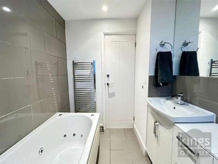 Pennymead, Harlow, CM20 - Photo 5