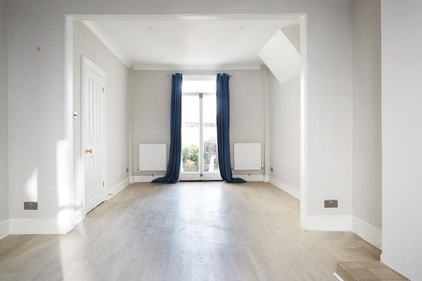 2 bedroom terraced house to rent - Photo 1