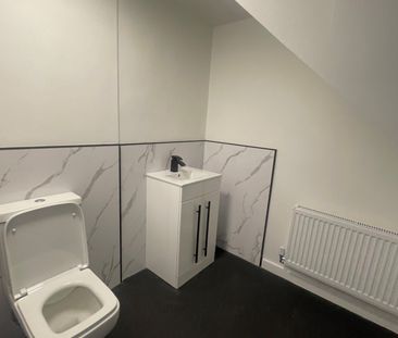 Flat 1 366 Ormskirk Road, Wigan - Photo 5