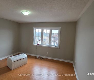 For Lease - 116 Alfred Smith Way, Newmarket, Ontario - Photo 6