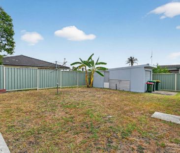 Convenient & Comfortable Living in the Heart of Taree - Photo 5
