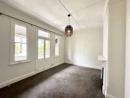 9 Mount Street, Pyrmont NSW 2009 - House For Rent | Domain - Photo 3
