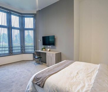 1 bedroom in a house share to rent - Photo 2