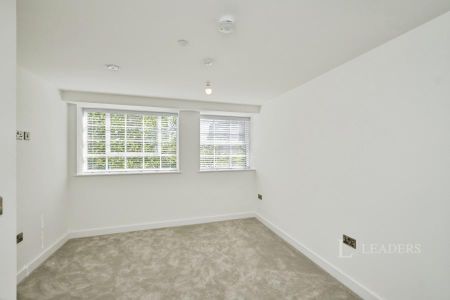 2 bedroom apartment to rent Fountain Court, Steelhouse Lane, Birmingham, West Midlands, B4 - Photo 4