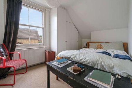 Victoria Road, London, N4 - Photo 3