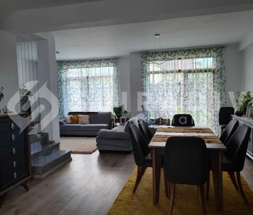 Casa tip duplex, moderna, curte, terasa, 2 parcari- Borhanci - Photo 1