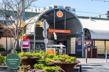 Top-Floor Penthouse with Dual Balconies | District Views - Photo 2