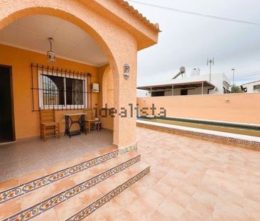 Alquiler de casa o chalet independiente en Calle Venecia - Photo 4