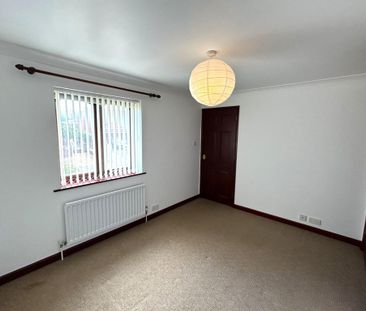 4 bedroom detached house to rent - Photo 1