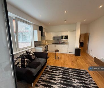 2 bedroom flat to rent - Photo 3