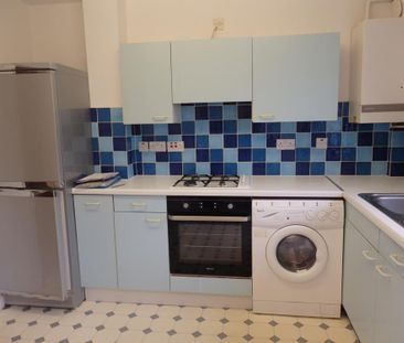 Available 2 Bed House - terraced - Photo 6