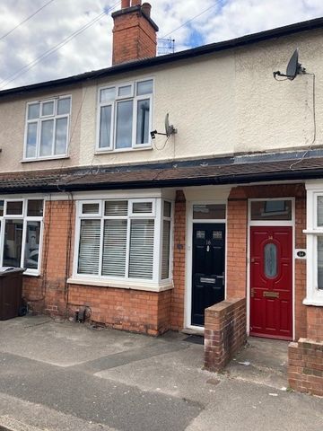 2 Bed Terraced House, Kimberley St, NG2 - Photo 5