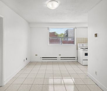For Lease - 638 Dufferin Street Unit# 4, Toronto, Ontario - Photo 2