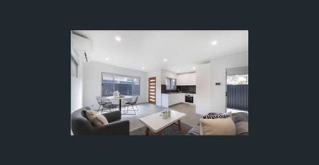 Spacious Granny Flat - Photo 2