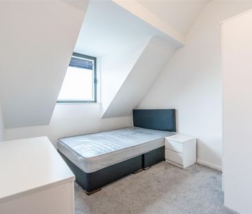 3 bed apartment to rent in Warton Terrace, Heaton, NE6 - Photo 6