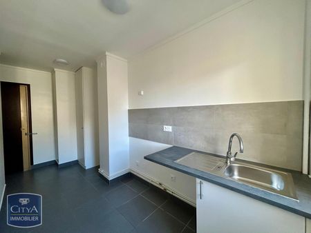 Location Appartement 3 pièces 88m² PARIS 16ème - Photo 5