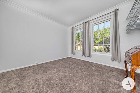 286A Crawford St,Queanbeyan - Photo 2