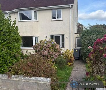 3 bedroom semi-detached house to rent - Photo 1